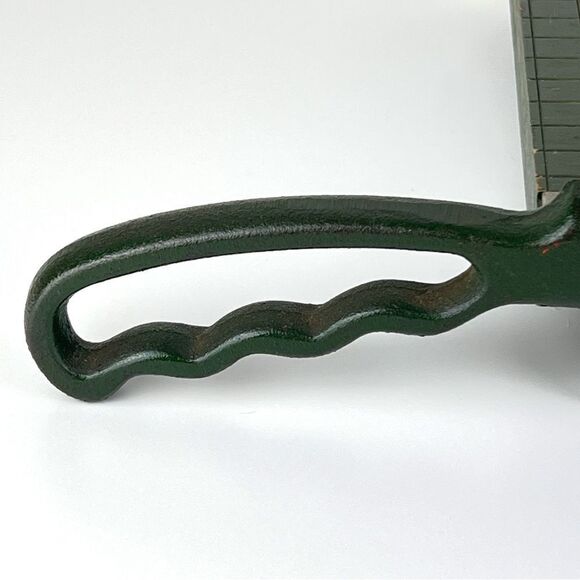 Vintage Paper Cutter 9" Spring Loaded Wood Base - Picture 5 of 10